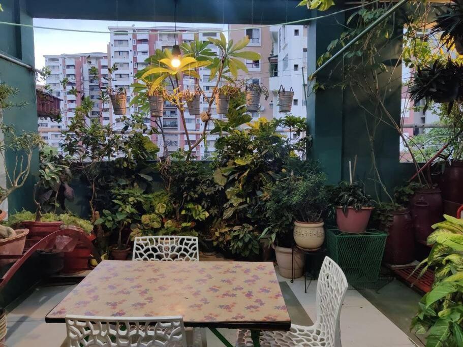 The Nook Rooftop Condo And Garden Guwahati Exteriör bild