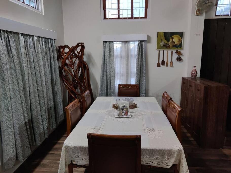 The Nook Rooftop Condo And Garden Guwahati Exteriör bild